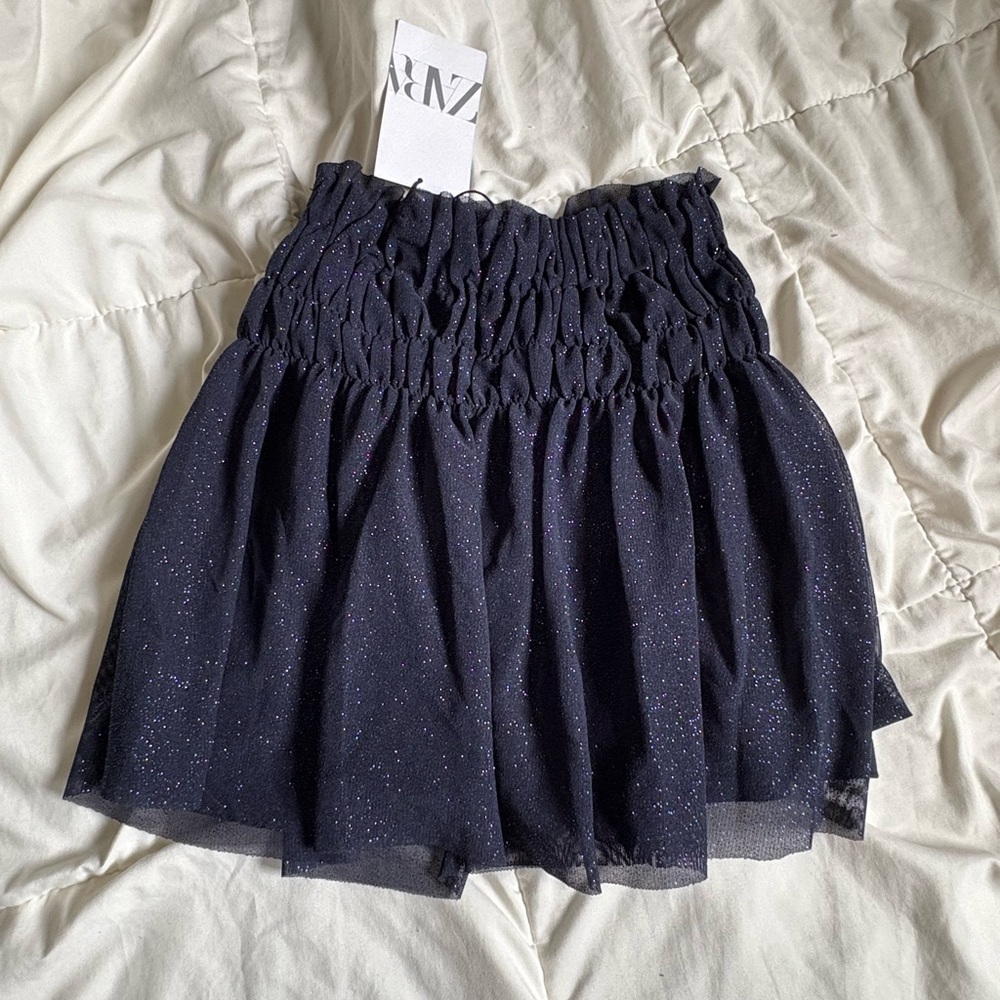 Zara girl sparkly scrunch skirt